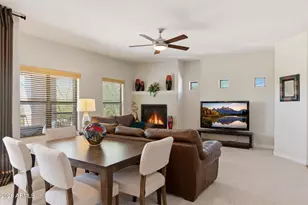 21320 N 56th St, Phoenix, AZ 85054 - Photo 1