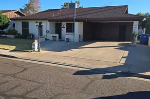 843 E Garnet Ave, Mesa, AZ 85204 - Photo 1