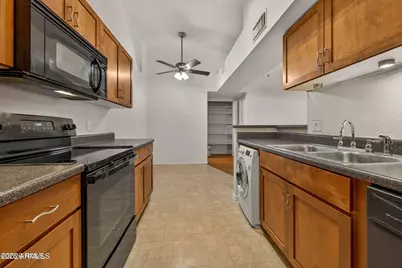 1385 W University Avenue #B6-247, Flagstaff, AZ 86001 - Photo 1
