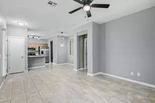 805 S Sycamore St, Mesa, AZ 85202 - Photo 6