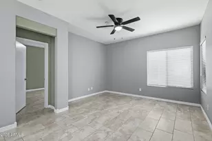 805 S Sycamore St, Mesa, AZ 85202 - Photo 4