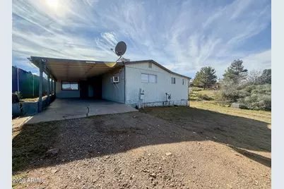 17401 E Meadow Lane, Mayer, AZ 86333 - Photo 1