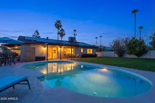 2647 E Cholla St, Phoenix, AZ 85028 - Photo 1