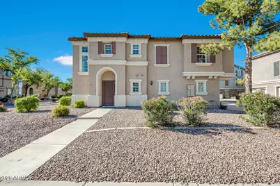 5627 S 21st Terrace, Phoenix, AZ 85040 - Photo 1