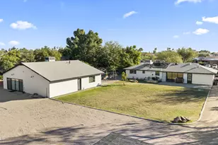 7224 E Jenan Dr, Scottsdale, AZ 85260 - Photo 6