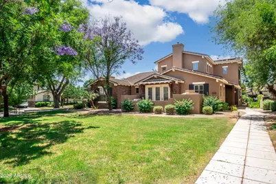 13226 N Founders Park Boulevard, Surprise, AZ 85379 - Photo 1