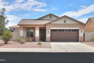 1581 E Desert Breeze Dr, Casa Grande, AZ 85122 - Photo 1