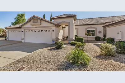 10347 W Mohawk Lane, Peoria, AZ 85382 - Photo 1