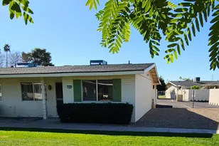 9245 N 111th Ave, Sun City, AZ 85351 - Photo 1