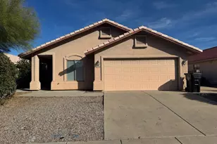 1053 Monte Vista Ave, Sierra Vista, AZ 85635 - Photo 1