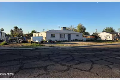 2719 W Echo Lane, Phoenix, AZ 85051 - Photo 1