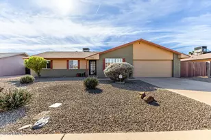 2813 E Cortez St, Phoenix, AZ 85028 - Photo 1