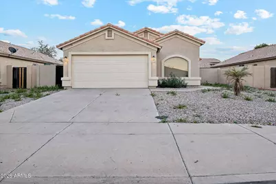 2233 W Alta Vista Road, Phoenix, AZ 85041 - Photo 1