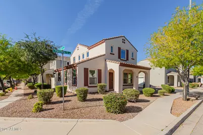 2260 S Ponderosa Drive, Gilbert, AZ 85295 - Photo 1