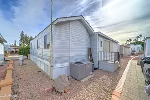 111 S Greenfield Rd, Mesa, AZ 85206 - Photo 18