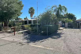 32 S Emerald Dr, Apache Junction, AZ 85120 - Photo 1
