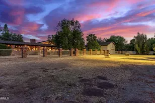 1020 E Caroline Ln, Tempe, AZ 85284 - Photo 24