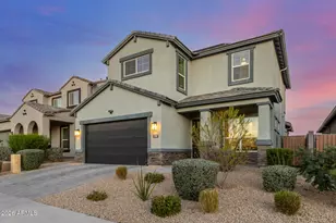 21837 N 62nd St, Phoenix, AZ 85054 - Photo 1