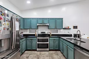 1629 E Grove St, Phoenix, AZ 85040 - Photo 10