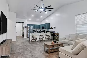 1629 E Grove St, Phoenix, AZ 85040 - Photo 6