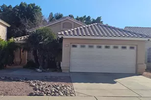 285 W Washington Ave, Gilbert, AZ 85233 - Photo 1