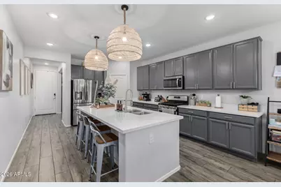 2929 W Laredo Lane, Phoenix, AZ 85085 - Photo 10