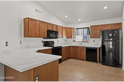 3114 E Kristal Way, Phoenix, AZ 85050 - Photo 10