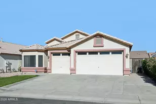 822 W Allen St, Phoenix, AZ 85041 - Photo 1