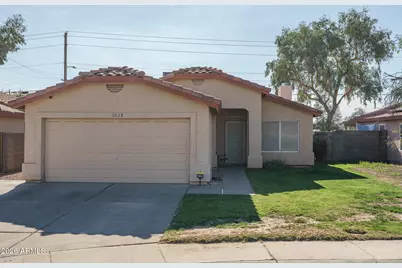 4545 N 67th Avenue #1028, Phoenix, AZ 85033 - Photo 1