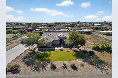 3983 E Triple Crown Drive, San Tan Valley, AZ 85140 - Photo 1