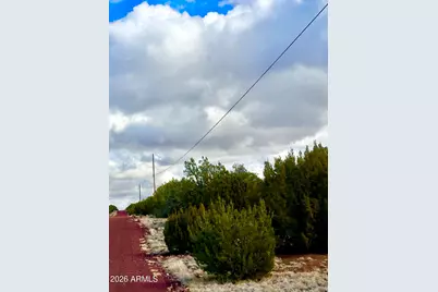 14 Acr 8242 -- #152, Concho, AZ 85924 - Photo 1