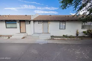 864 E Chandler Blvd, Chandler, AZ 85225 - Photo 1