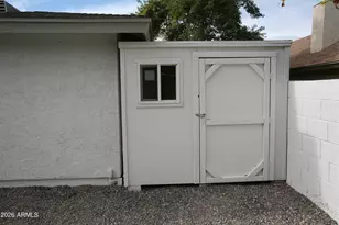 2741 S Brooks, Mesa, AZ 85202 - Photo 48