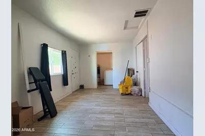 5619 W La Reata Avenue, Phoenix, AZ 85035 - Photo 8