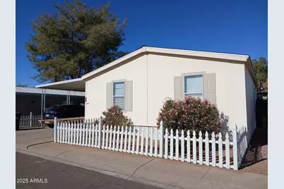 1802 E Campo Bello Drive #29, Phoenix, AZ 85022 - Photo 1