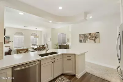 10655 N 9th Street #217, Phoenix, AZ 85020 - Photo 1