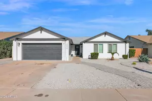 2006 W Summit Pl, Chandler, AZ 85224 - Photo 1