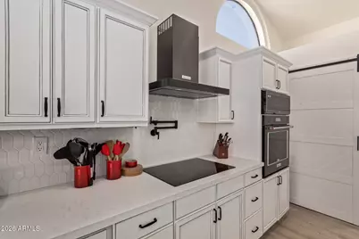 13918 N 78th Avenue, Peoria, AZ 85381 - Photo 14