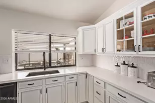 13918 N 78th Ave, Peoria, AZ 85381 - Photo 16