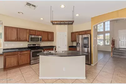 707 W Agrarian Hills Drive, San Tan Valley, AZ 85143 - Photo 12