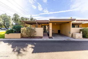 1149 E Rovey Ave, Phoenix, AZ 85014 - Photo 1