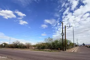 201 N 11 Mile Corner Rd, Eloy, AZ 85131 - Photo 1