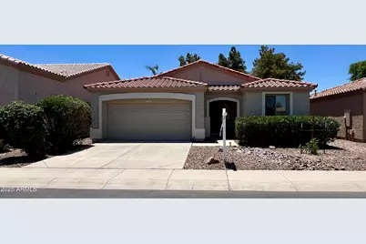 4707 E Carob Drive, Gilbert, AZ 85298 - Photo 2