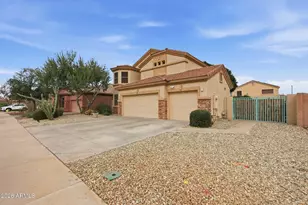 13674 W Holly St, Goodyear, AZ 85395 - Photo 1