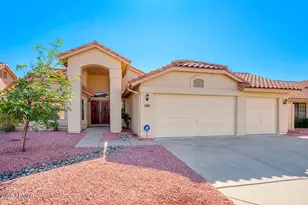 10941 W Cottonwood Ln, Avondale, AZ 85392 - Photo 1
