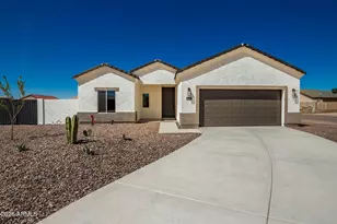 8461 W Mission Hills Dr, Arizona City, AZ 85123 - Photo 1