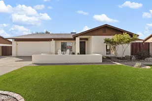 19236 N 14th Dr, Phoenix, AZ 85027 - Photo 1