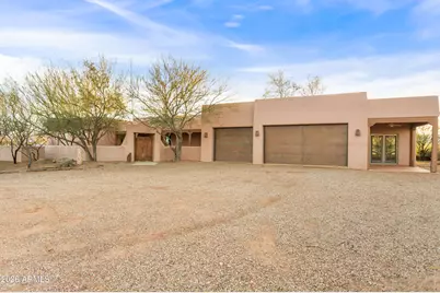 315 W Sunset Road, Huachuca City, AZ 85616 - Photo 1