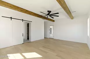 8042 E Palm Ln, Mesa, AZ 85207 - Photo 10