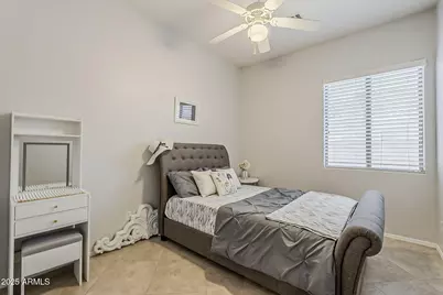 43319 W Oakland Court, Maricopa, AZ 85138 - Photo 16